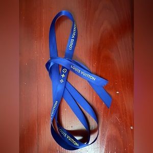 Louis Vuitton ribbon